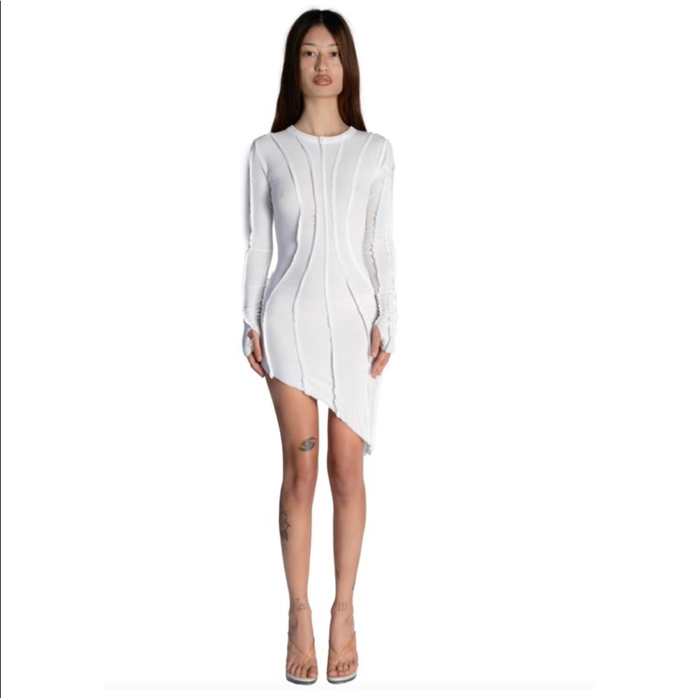 SAMI MIRO VINTAGE ASYMMETRIC LONG SLEEVE MINI DRESS IN WHITE